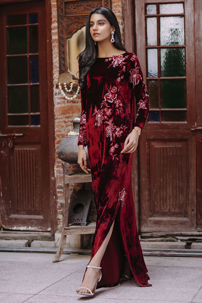 MV-03 - Signature Kaftans by Rozina Munib