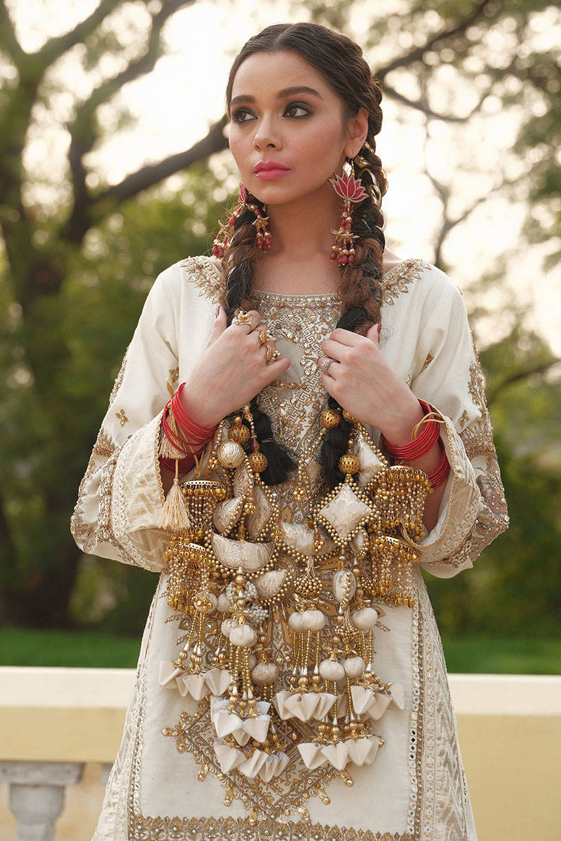 MAHWISH - Shaadi Collection'23 by MNR