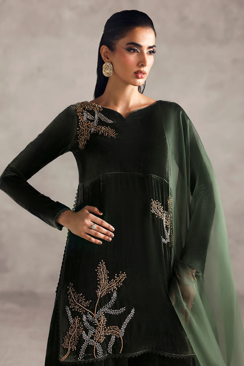 Ismera - Velvet Soiree by Rabia Zahur
