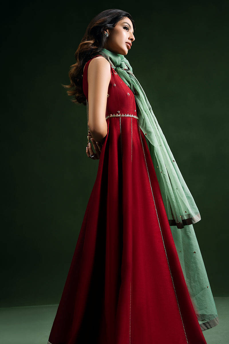 Enchanting Rose - Luna Festive Collection by ZAINAB SALMAN