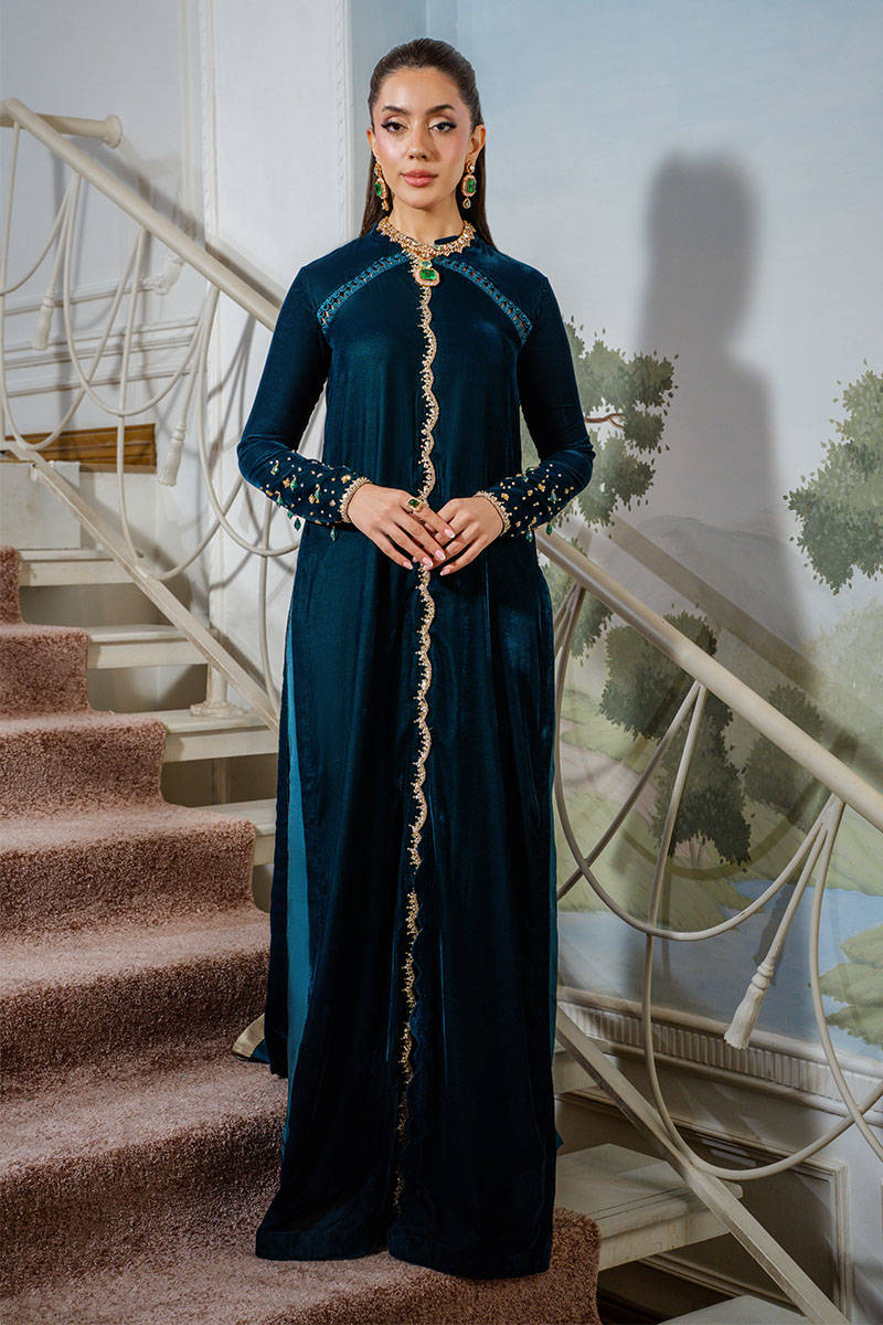 Rich Green - Velvets Soiree by ZAINAB SALMAN