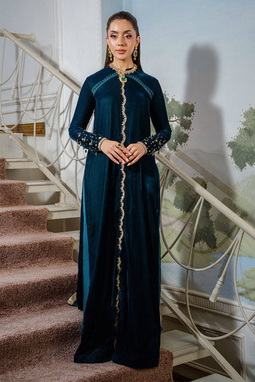 Rich Green - Velvets Soiree by ZAINAB SALMAN