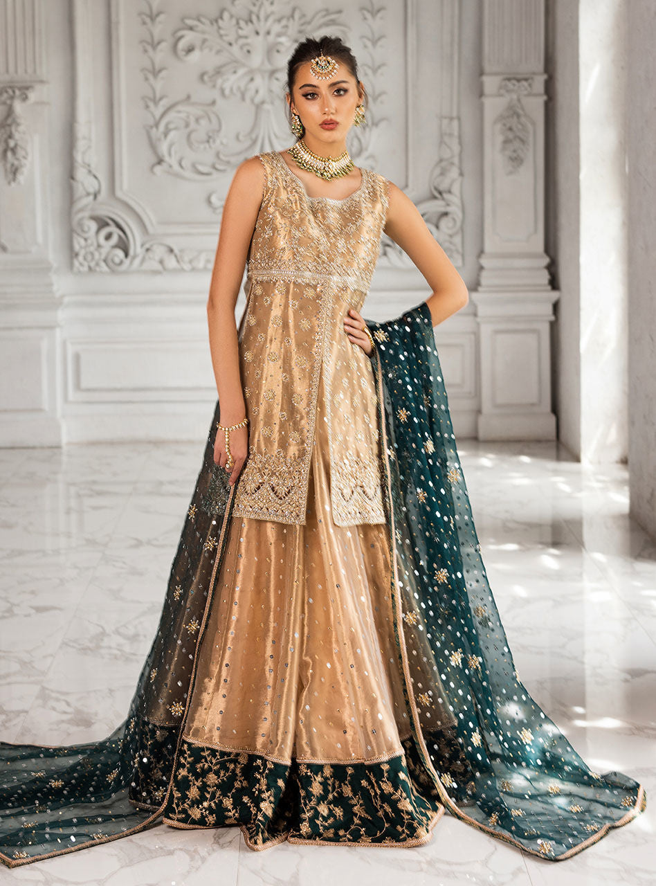 Inaaya - Majeste Formals'23 by Zainab Chottani