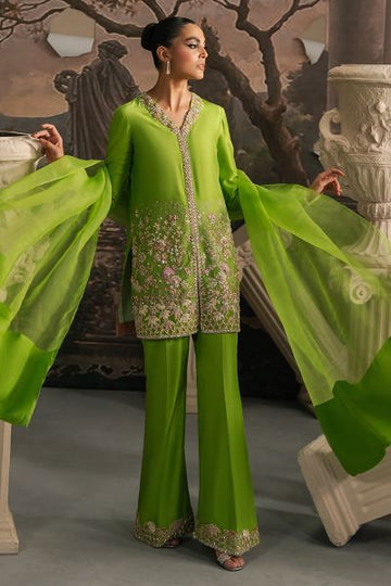 Nerina - Gaia Winter by Khakaa