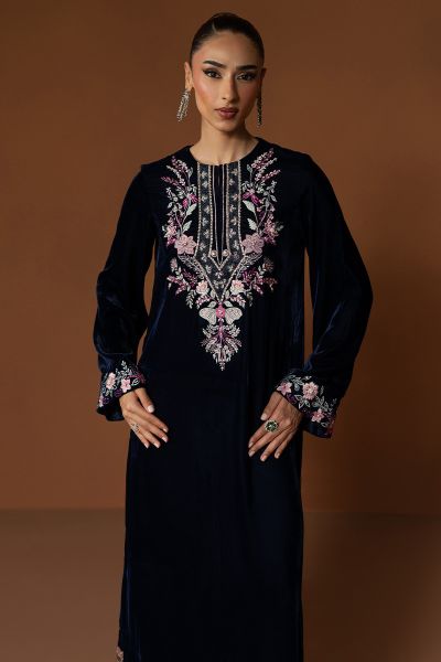 Celise - Creme de Velvet 25 by Khakaa