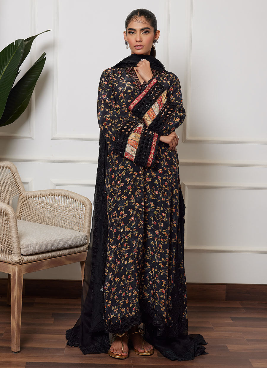 NAILAH ONYX SHIRT AND DUPATTA - Lea Autumn Winter'23 by FTA