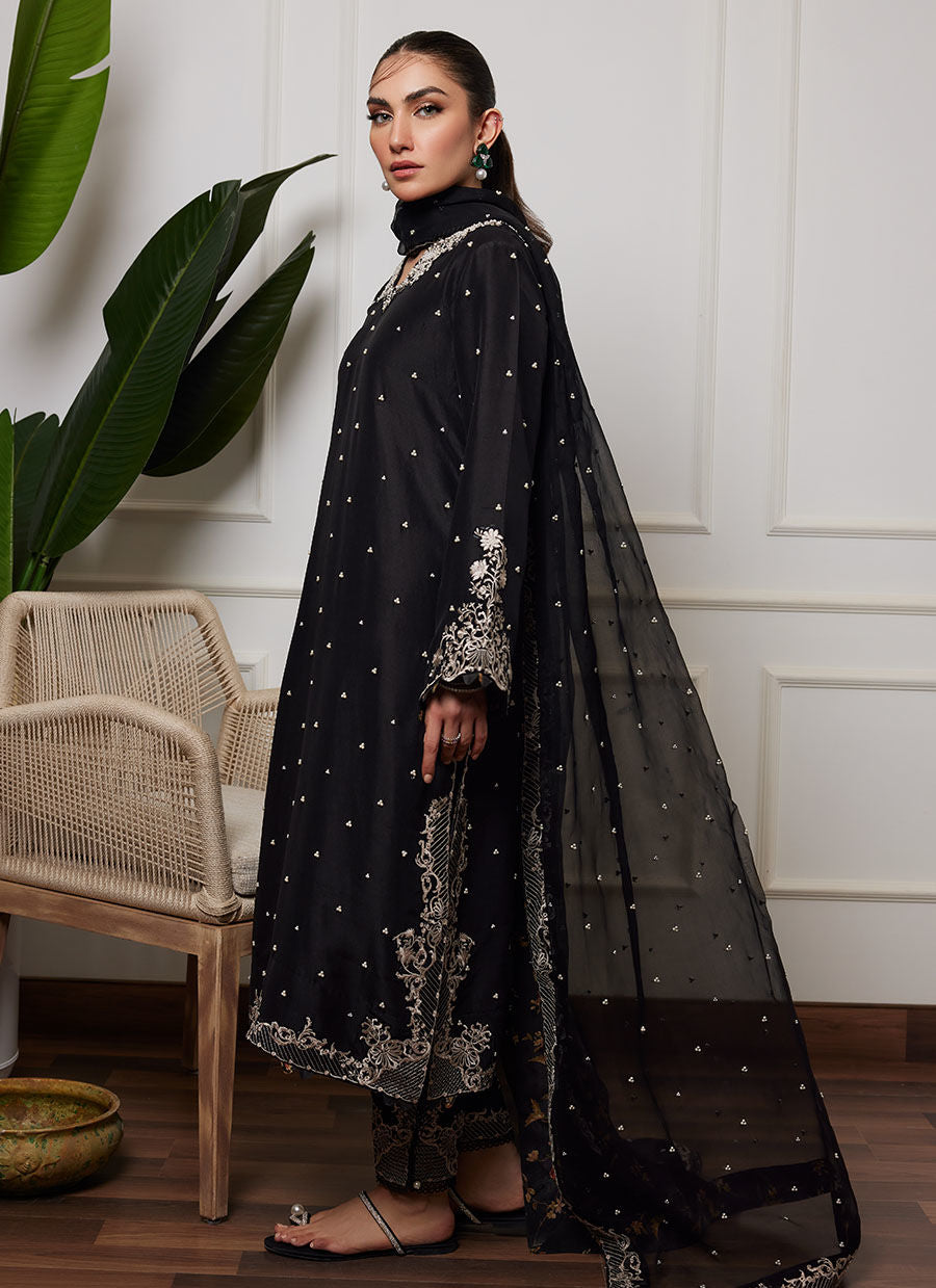 NUBIA ONYX SHIRT AND DUPATTA - Lea Autumn Winter'23 by FTA