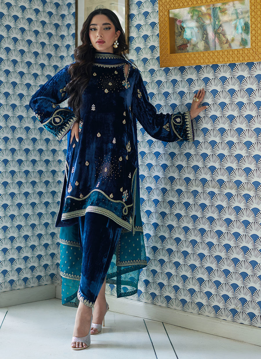 LUJAIN NAVY SHIRT AND DUPATTA - Velvet Revolt by Farah Talib Aziz