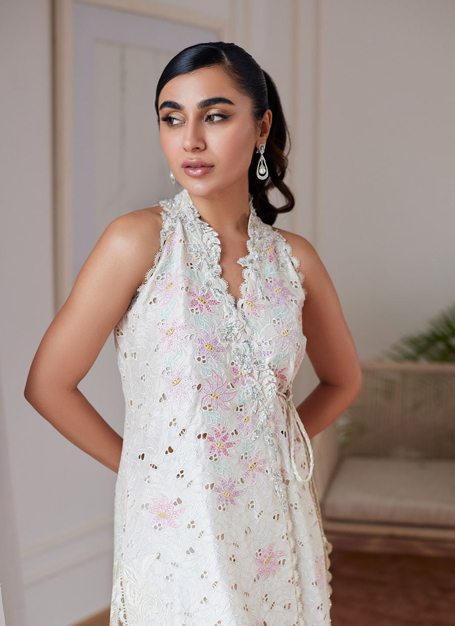 OLIVIA PEARL SCHIFFLI KIMONO WRAP- Luna Eid'24 | By Farah Talib Aziz