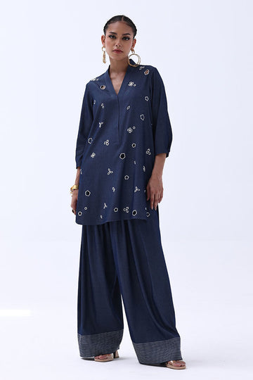S4-12 - Social Casual Luxe by Rozina Munib