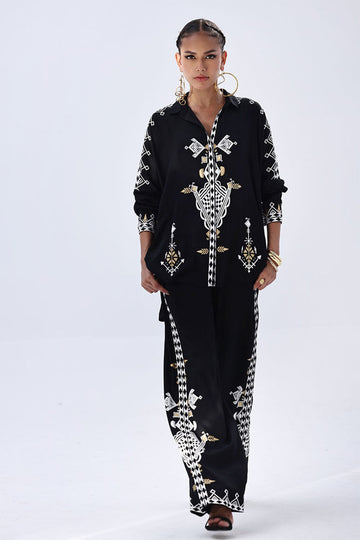 S4-19 - Social Casual Luxe by Rozina Munib