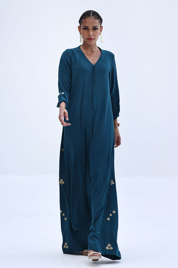 S4-23 - Social Casual Luxe by Rozina Munib