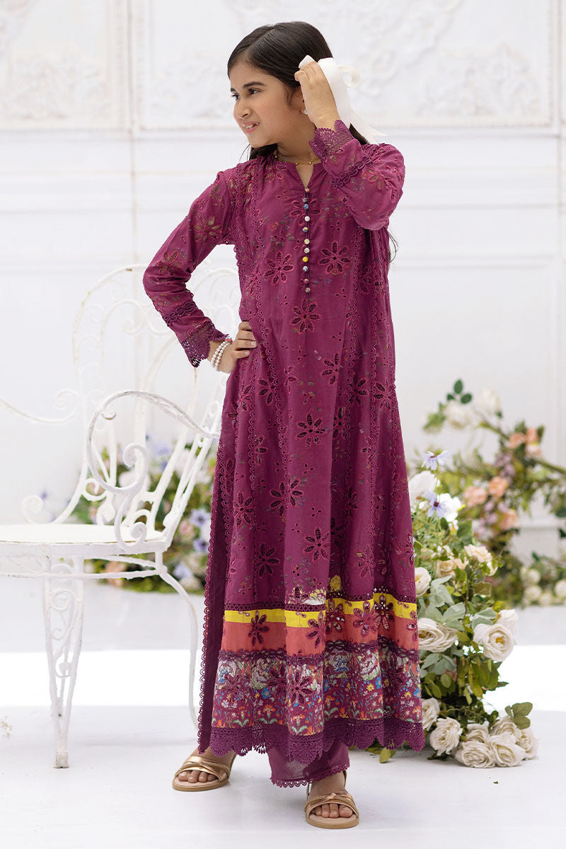 Areej - Girl - Wien Family Edit 25 by Ansab Jahangir Studio