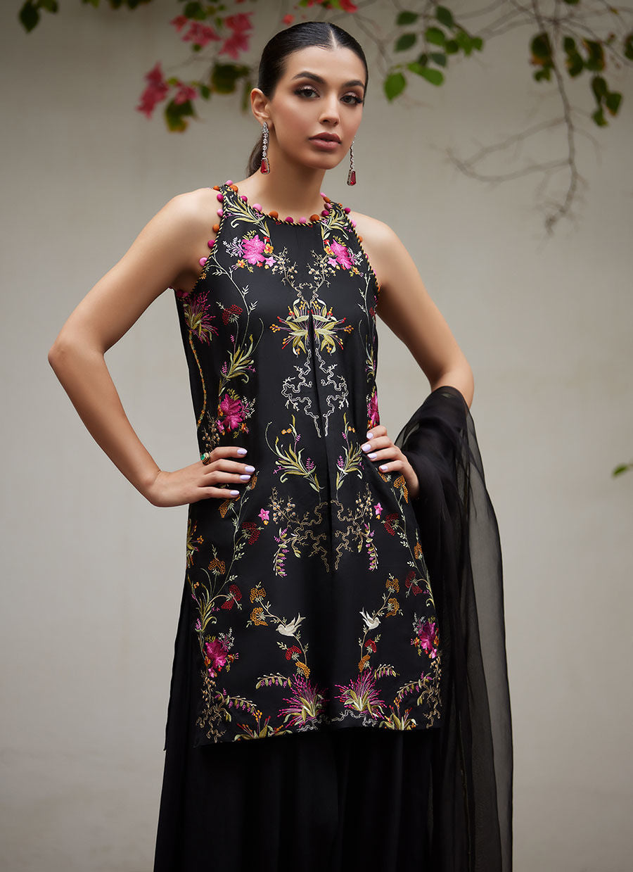 SIYA BLACK EMBROIDERED SHIRT AND DUPATTA - Tara Luxe II by Farah Talib Aziz