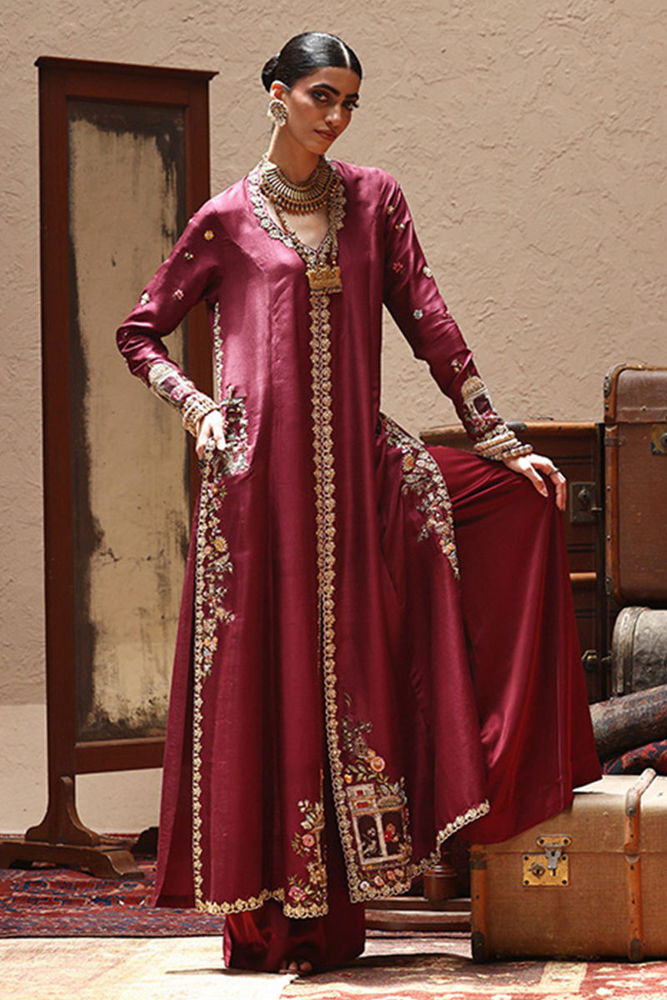 L25-04 - Lashkara 25/26 by Rozina Munib