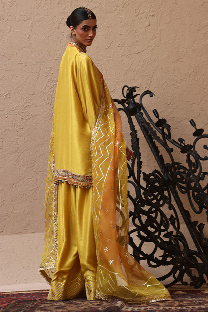 L25-23 - Lashkara 25/26 by Rozina Munib