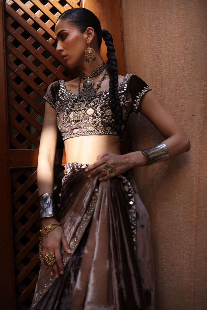 FW25-21 - Fall/Winter 2025 -26 by Rozina Munib