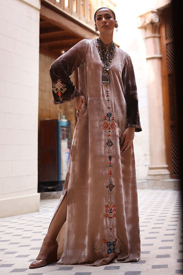 FW25-22 - Fall/Winter 2025 -26 by Rozina Munib