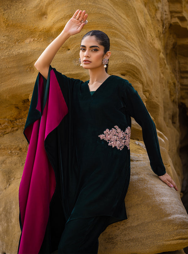 Mira - Velvet Pret'23 by Zainab Chottani