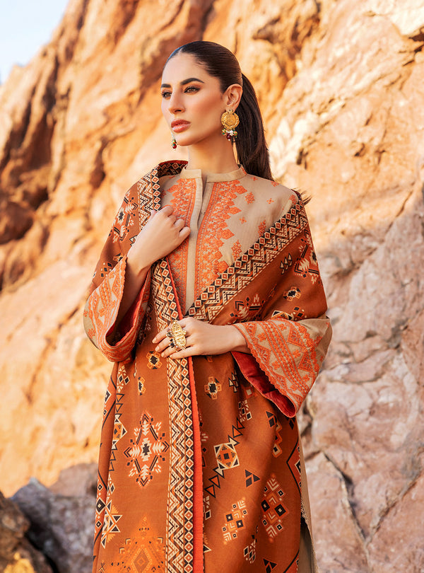 Azal - Winter Shawls by Zainab Chottani