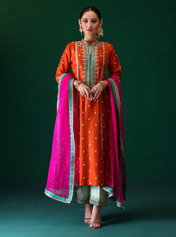 Gulnoor - Rangeen Formals by Zainab Chottani