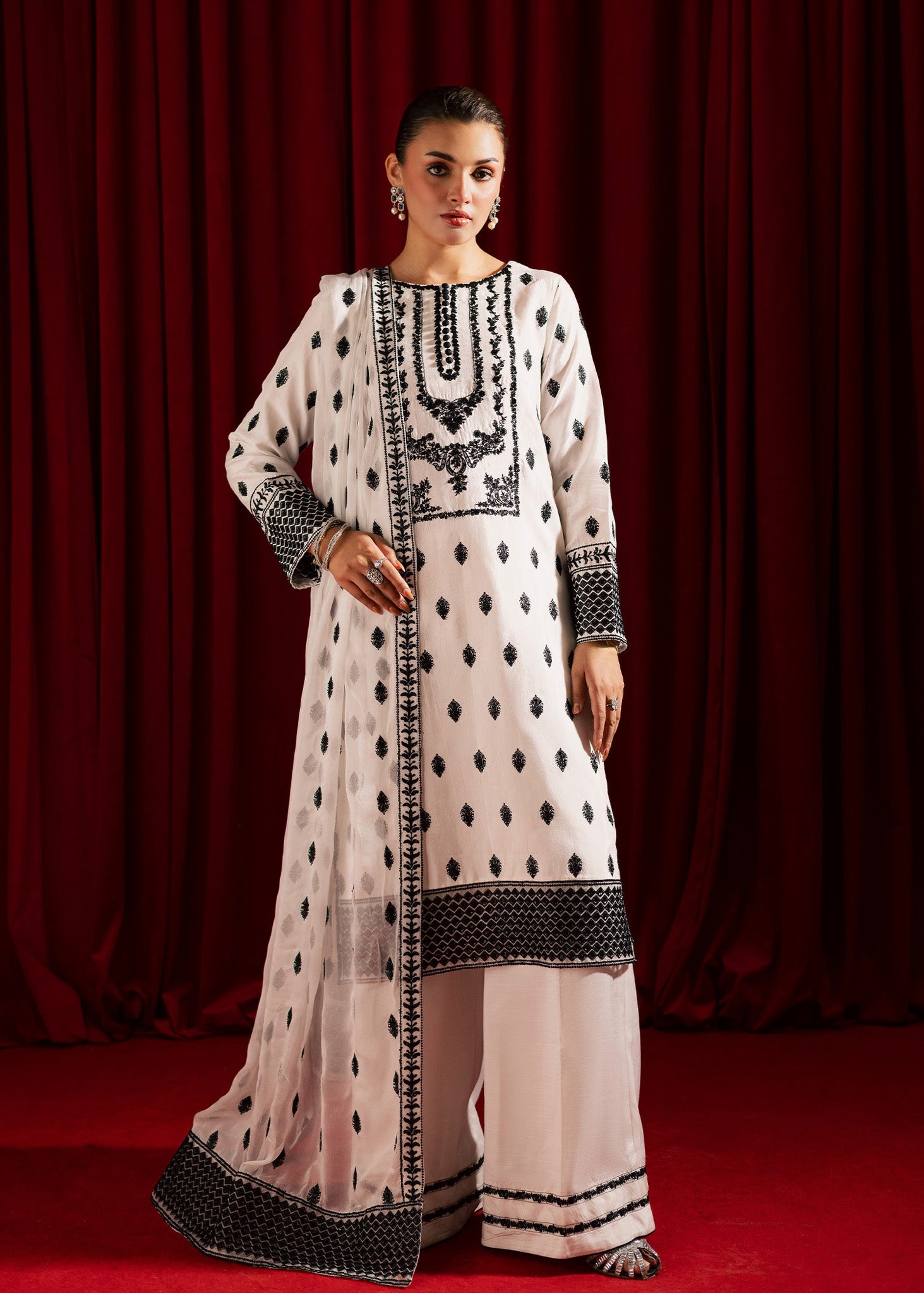 KUMARI - Jashn by Allure by Ih