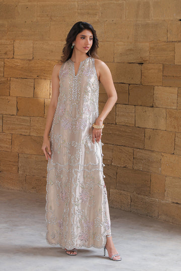 Vela - Hertiage by Sania Maskatiya