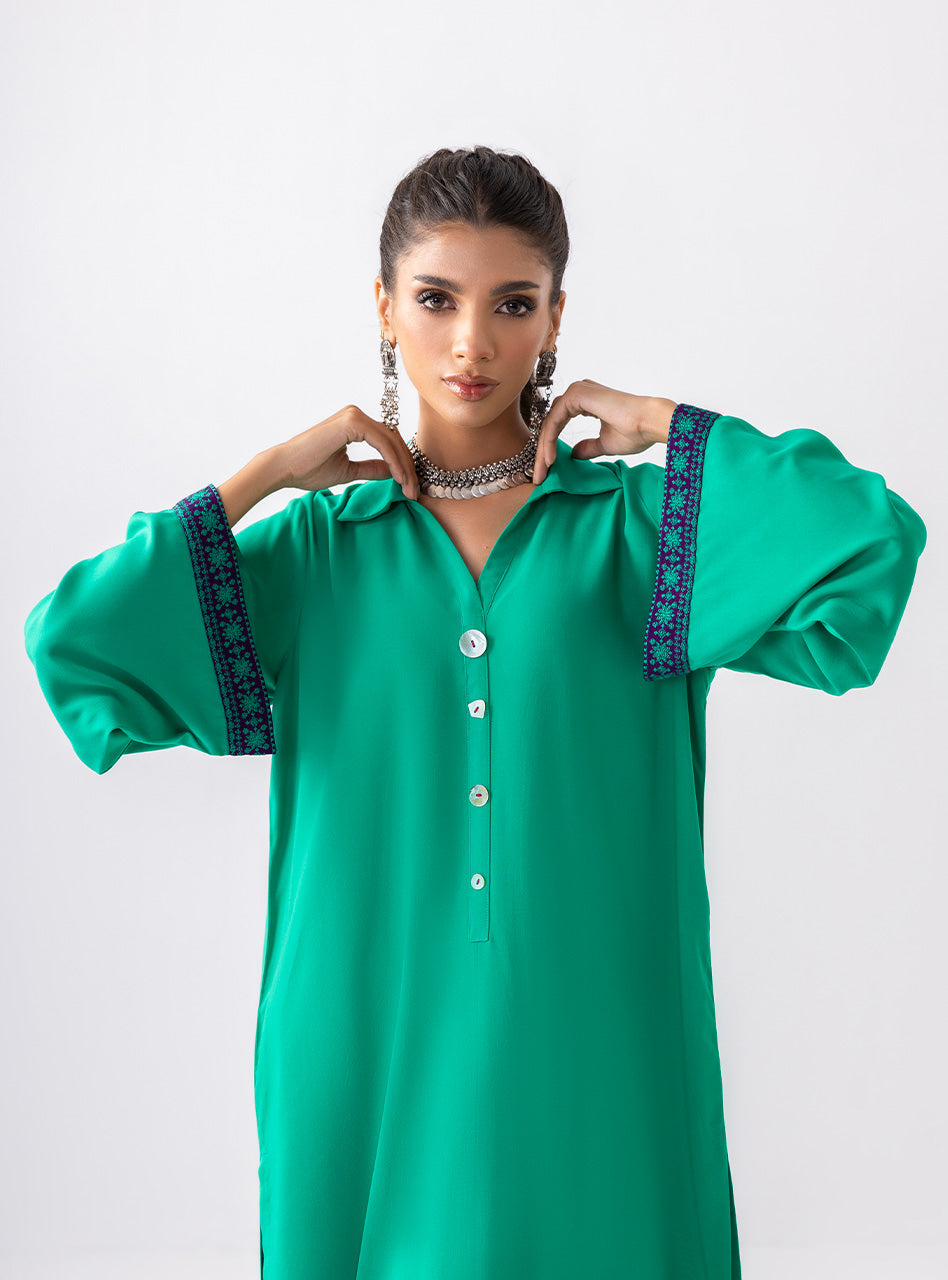 Serene Bloom - Aara Basic Pret by Zainab Chottani