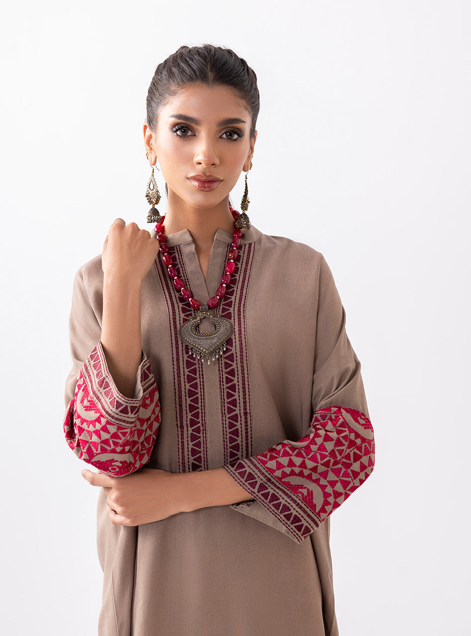 Sandy Beige - Aara Basic Pret by Zainab Chottani