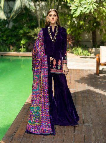 Habibeh - Makhmal Luxe Pret by Zainab Chottani