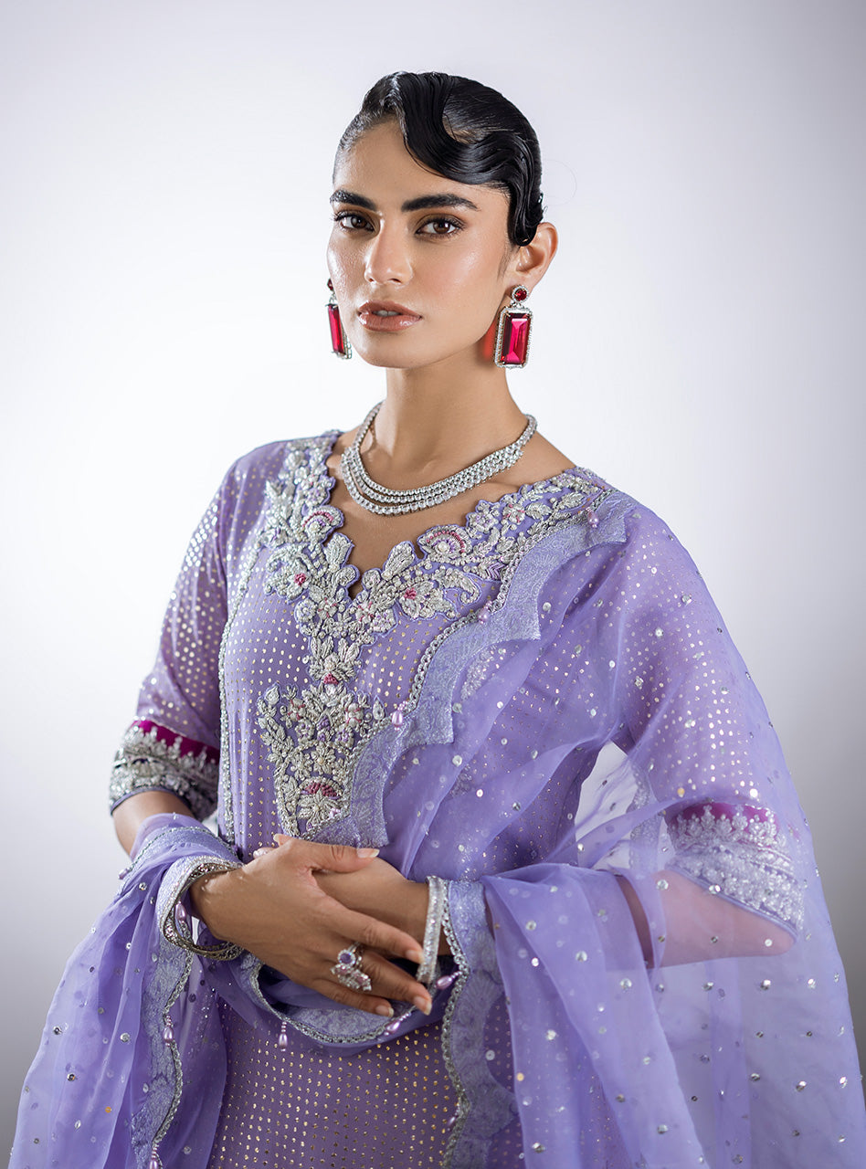 Lilac Paradise - Eternite Luxe Formals by Zainab Chottani