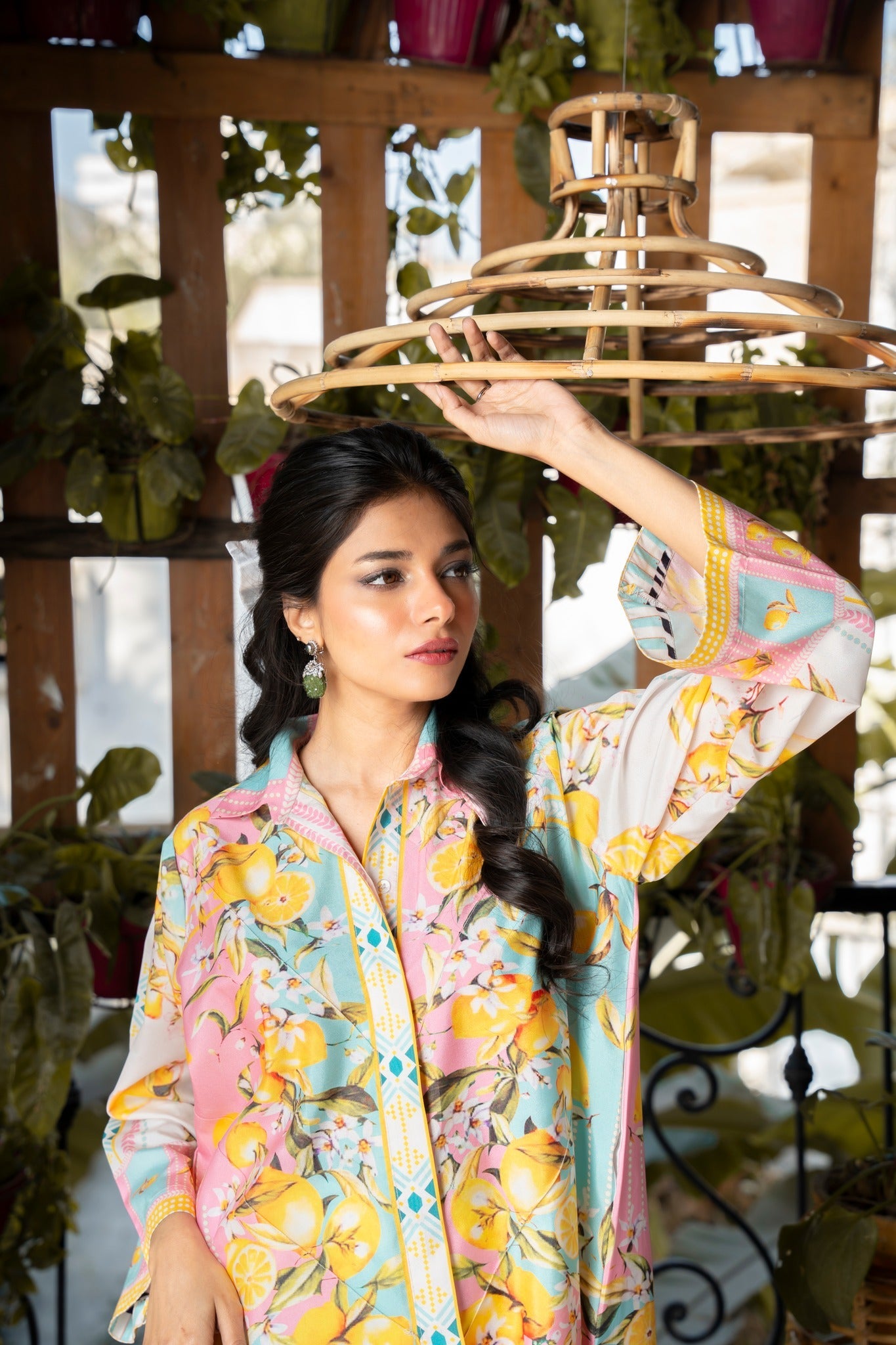 EMB-376 - Noya by Anum Jung