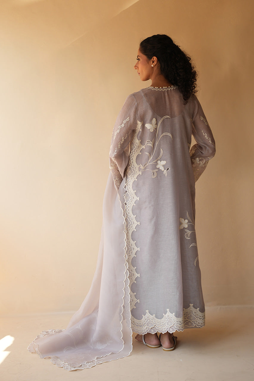 Liniya - Reem Eid Collecton '25 by Sania Maskatiya