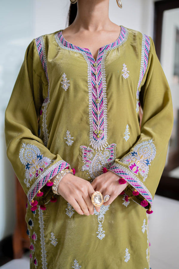 Khushbakht (Shirt) - Noreen Neelam