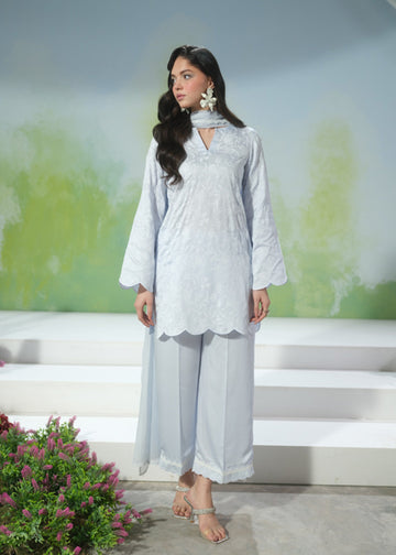 Frozen Dew - Basics by Mahum Asad