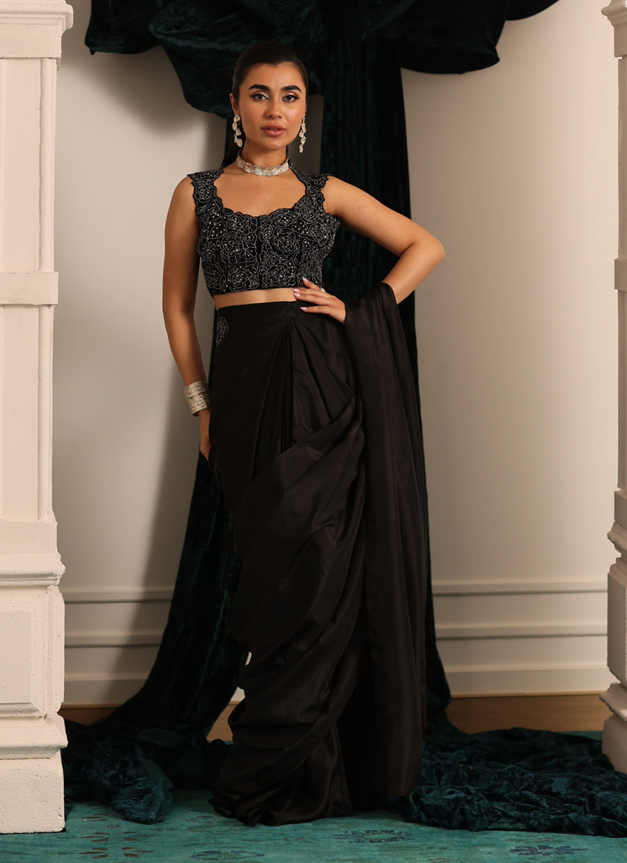 Marli Onyx Saree And Velvet Blouse - Velvets the Afterparty 24 by Farah Talib Aziz