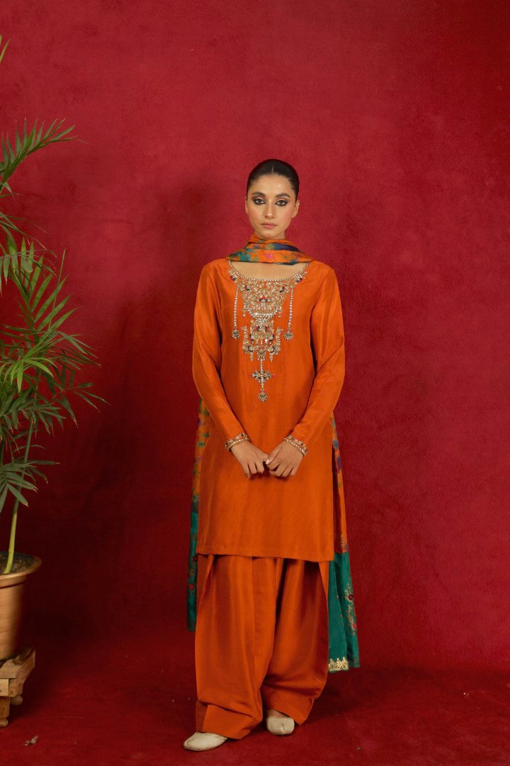 Rust orange - Formal Wedding by Amak