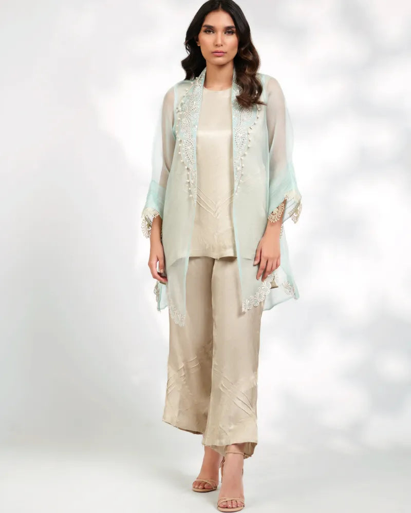 (FF-6) Selma Cape - Festive Formals '24 by Aleena Fareena