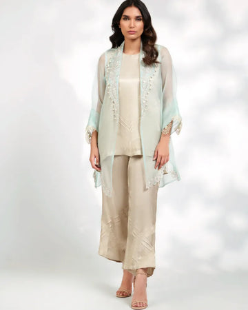 (FF-6) Selma Cape - Festive Formals '24 by Aleena Fareena