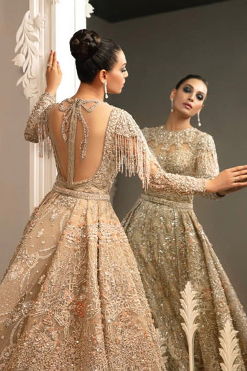 Eirlys - Bridal Couture'23 by Saira Rizwan