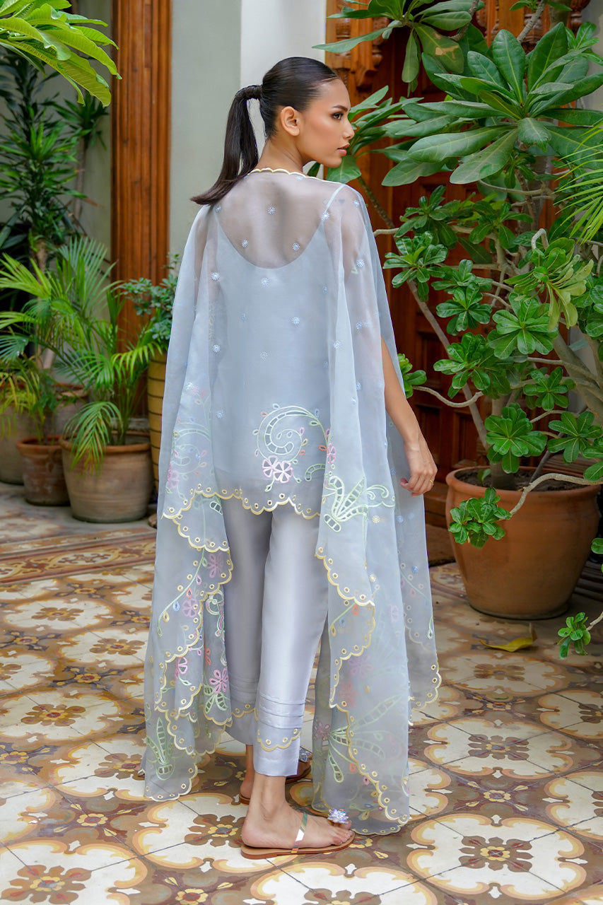 Ami - Inaya Luxe by Sania Maskatiya