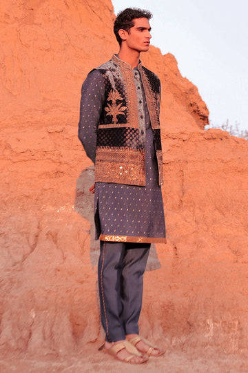 Ali Pur Chatta - The Land (MensWear) by MNR