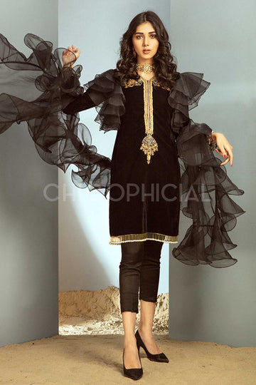 Bold Black Frills - Chic Ophicial