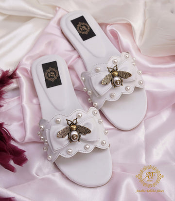 Bee Slides 2.0 White - Anabia Fabiha