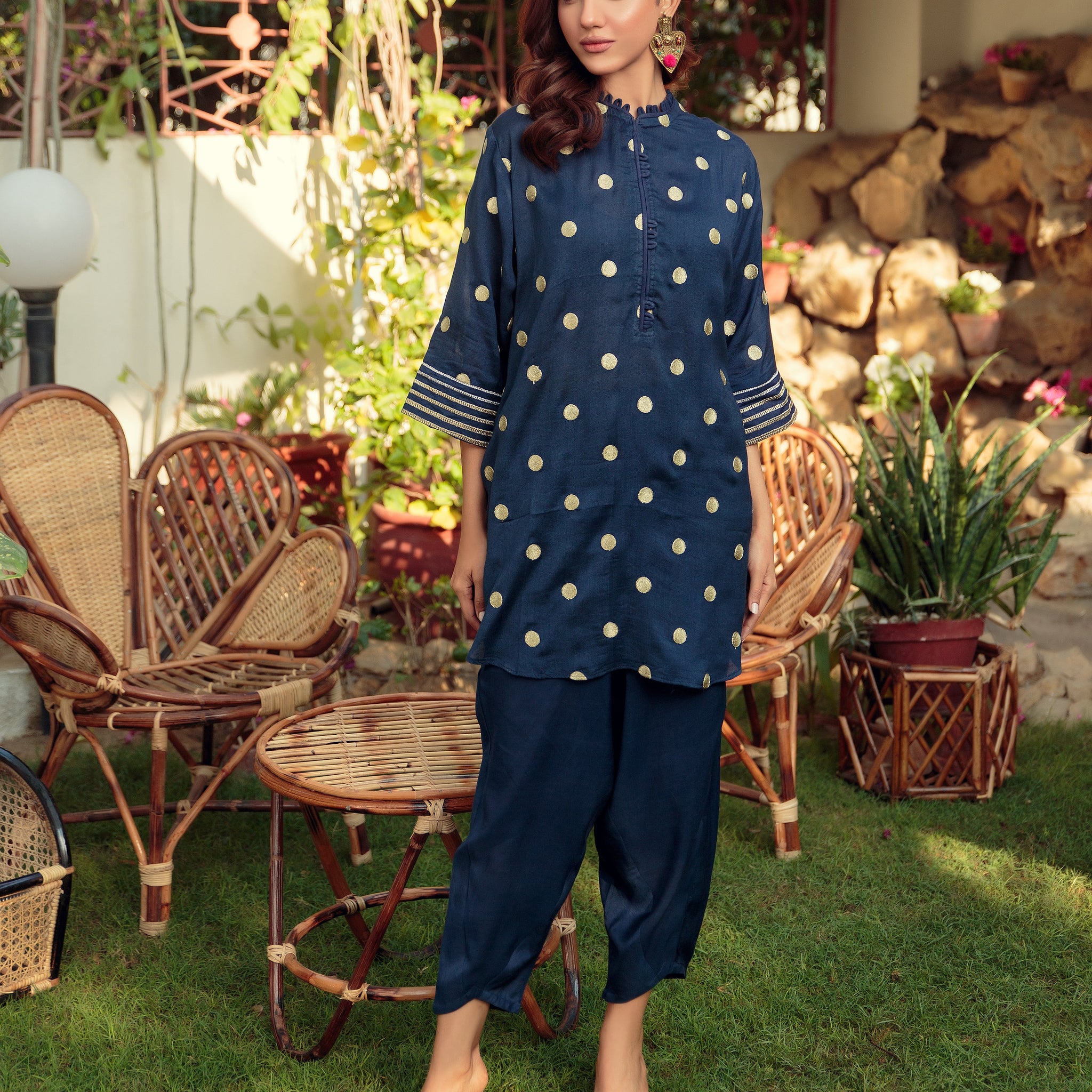 EMB-331 - Alaya Luxury Eid Edit by Anum Jung