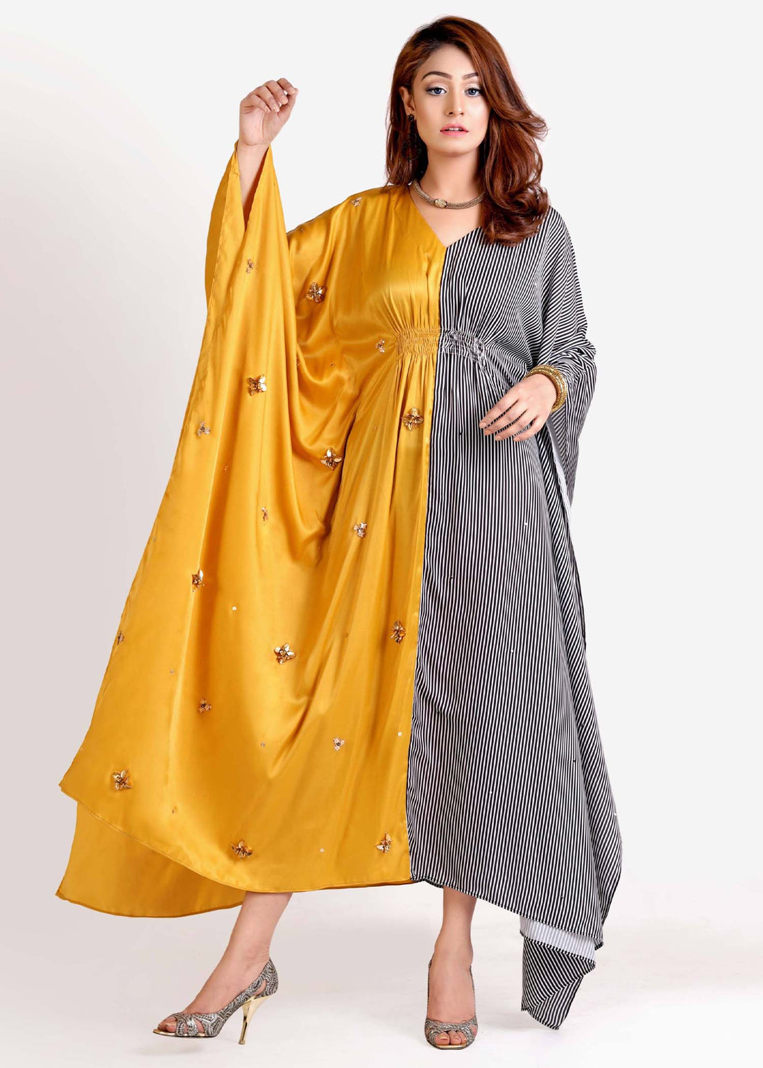 AF290 Half Poncho - Ainee Faisal