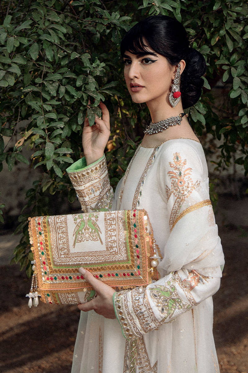 RESHMA - Eid Edit'22 Womenswear by MNR