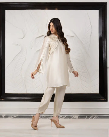 Niki kurta | Aleena & Fareena