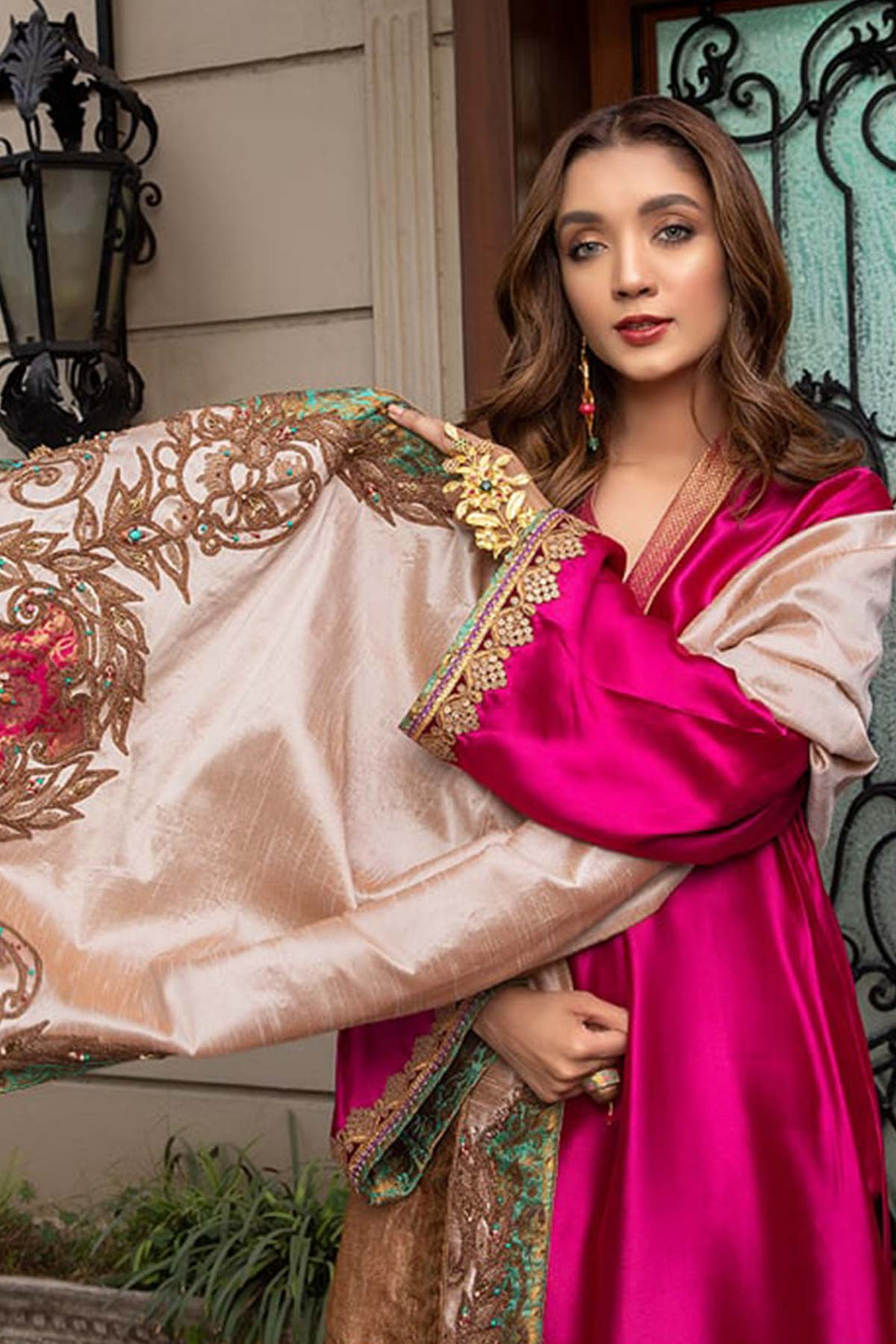 Adaline Shawl - Nilofer Shahid