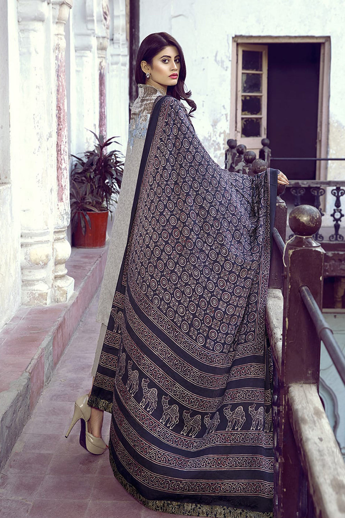 Black Ajrak Shawl - Nilofer Shahid